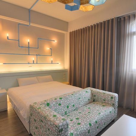 Art Zone Apartment Hualien City Room photo